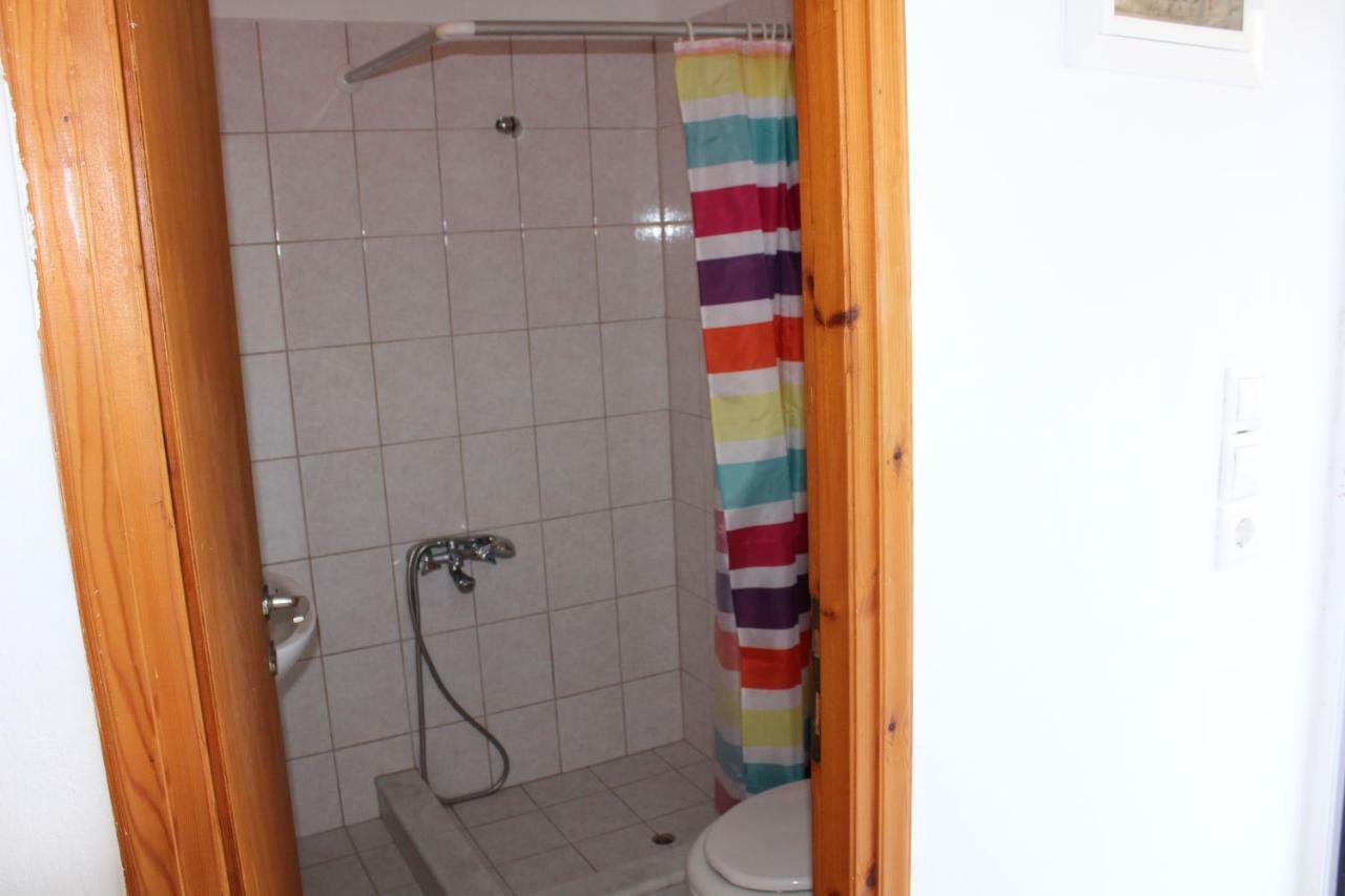 Aaron Studios Apartments Agia Fotia  Екстер'єр фото
