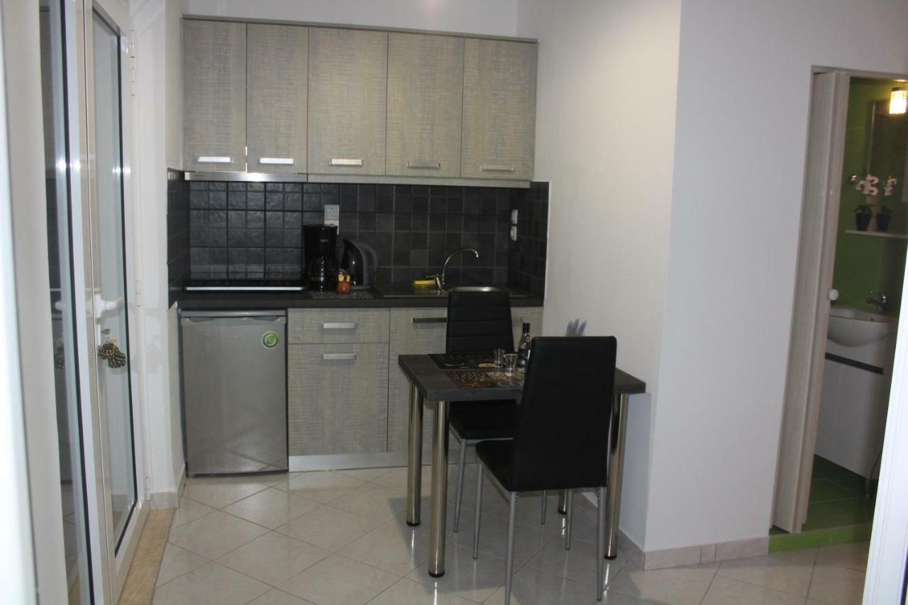 Aaron Studios Apartments Agia Fotia  Екстер'єр фото
