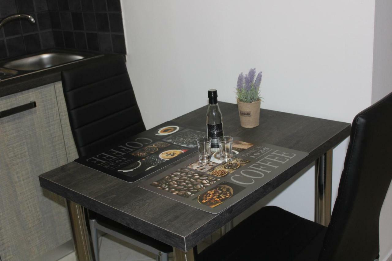 Aaron Studios Apartments Agia Fotia  Екстер'єр фото