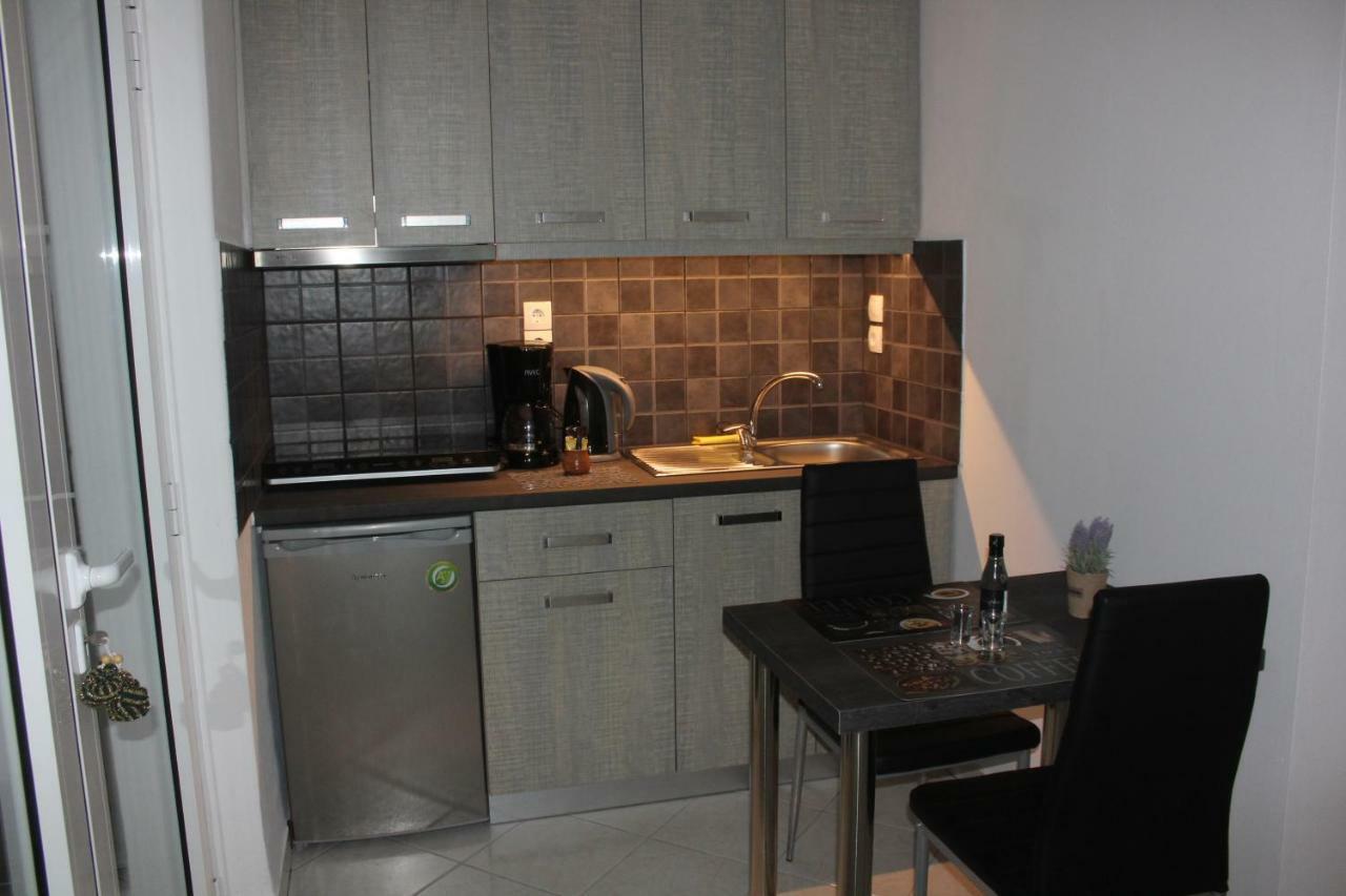 Aaron Studios Apartments Agia Fotia  Екстер'єр фото
